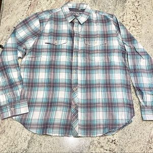True grit light weight button down